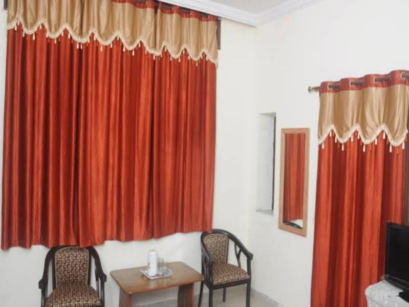 Ashish Villa Guest House Джодхпур Экстерьер фото